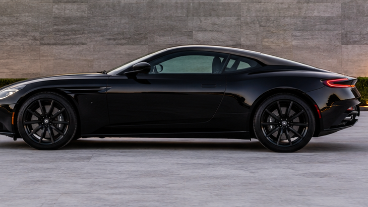 Aston Martin DB11 V8 lateral